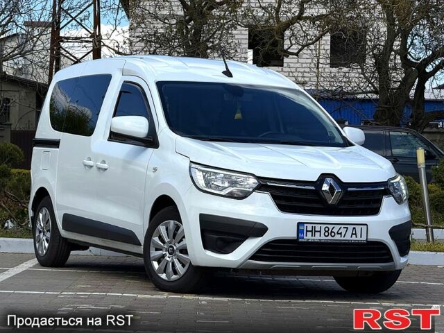 Білий Рено Експрес, об'ємом двигуна 1.5 л та пробігом 65 тис. км за 16000 $, фото 2 на Automoto.ua