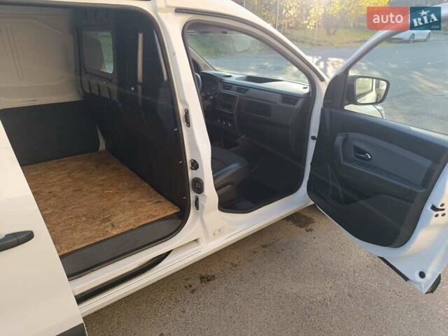 Белый Рено Экспресс, объемом двигателя 1.46 л и пробегом 87 тыс. км за 12200 $, фото 5 на Automoto.ua