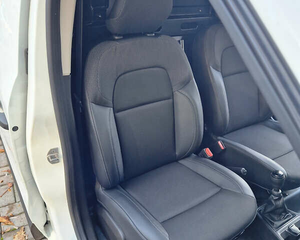 Рено Экспресс 2023 в Дрогобыче на Automoto.ua Белый Рено Экспресс, объемом двигателя 1.46 л и пробегом 52 тыс. км за 13900 $, фото 72 на Automoto.ua