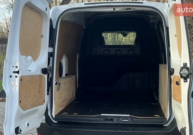 Білий Рено Експрес, об'ємом двигуна 1.46 л та пробігом 52 тис. км за 12999 $, фото 43 на Automoto.ua