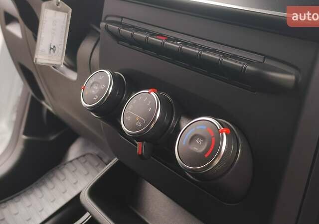 Белый Рено Экспресс, объемом двигателя 1.46 л и пробегом 52 тыс. км за 13450 $, фото 53 на Automoto.ua