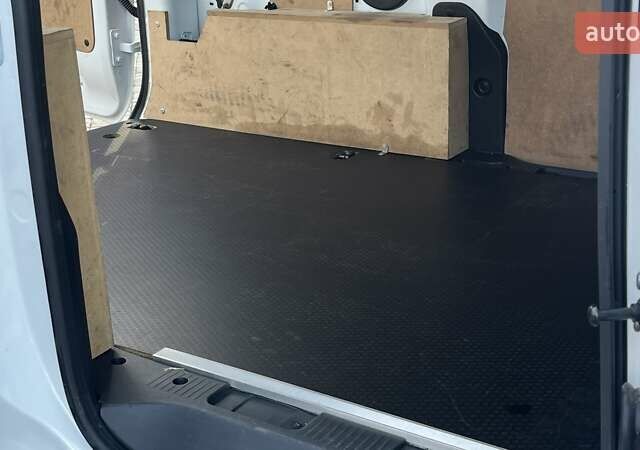 Білий Рено Експрес, об'ємом двигуна 1.46 л та пробігом 52 тис. км за 12999 $, фото 49 на Automoto.ua