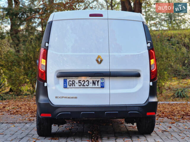 Рено Экспресс 2023 в Дрогобыче на Automoto.ua Белый Рено Экспресс, объемом двигателя 1.46 л и пробегом 52 тыс. км за 13900 $, фото 29 на Automoto.ua