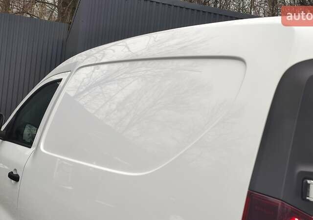 Белый Рено Экспресс, объемом двигателя 1.46 л и пробегом 52 тыс. км за 13450 $, фото 42 на Automoto.ua