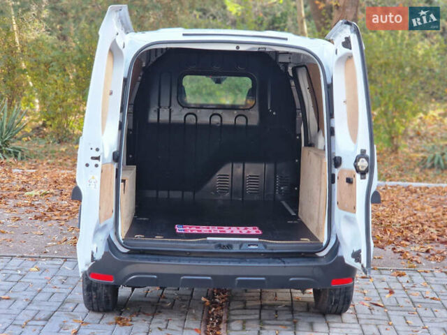 Рено Экспресс 2023 в Дрогобыче на Automoto.ua Белый Рено Экспресс, объемом двигателя 1.46 л и пробегом 52 тыс. км за 13900 $, фото 48 на Automoto.ua