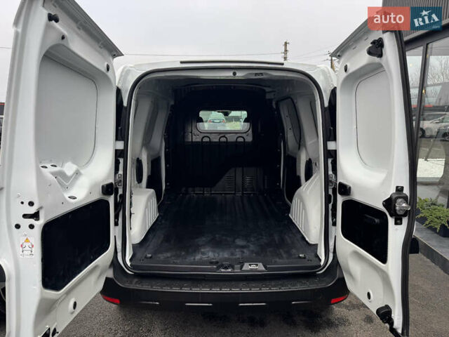 Белый Рено Экспресс, объемом двигателя 1.46 л и пробегом 50 тыс. км за 17700 $, фото 4 на Automoto.ua