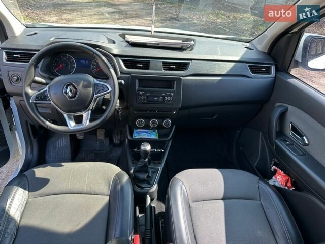 Білий Рено Експрес, об'ємом двигуна 1.46 л та пробігом 264 тис. км за 15000 $, фото 4 на Automoto.ua