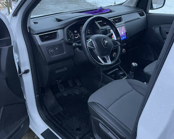 Белый Рено Экспресс, объемом двигателя 1.5 л и пробегом 224 тыс. км за 15799 $, фото 7 на Automoto.ua