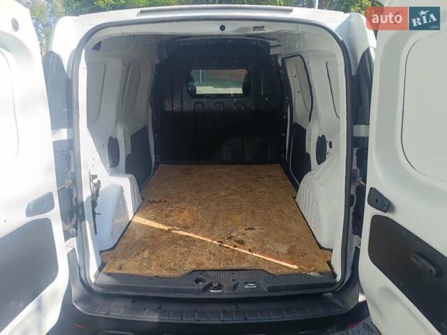 Білий Рено Експрес, об'ємом двигуна 1.46 л та пробігом 86 тис. км за 12600 $, фото 3 на Automoto.ua