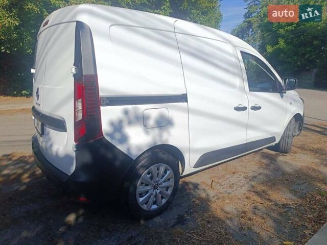 Білий Рено Експрес, об'ємом двигуна 1.46 л та пробігом 86 тис. км за 12600 $, фото 8 на Automoto.ua