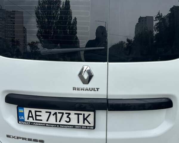 Білий Рено Експрес, об'ємом двигуна 1.46 л та пробігом 126 тис. км за 14500 $, фото 3 на Automoto.ua