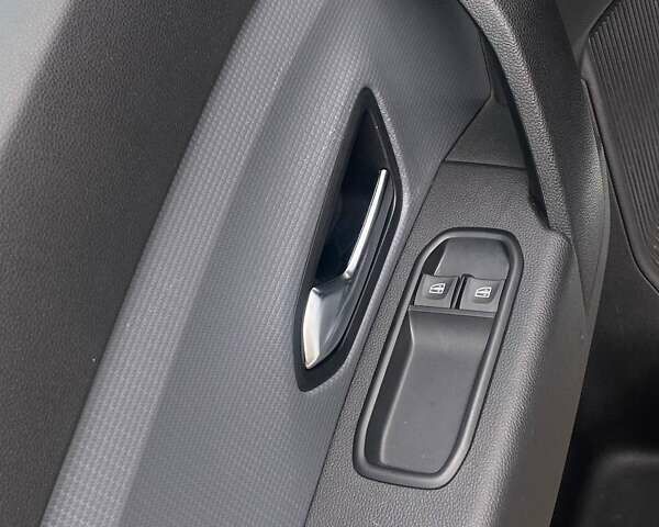 Білий Рено Експрес, об'ємом двигуна 1.46 л та пробігом 59 тис. км за 16700 $, фото 20 на Automoto.ua