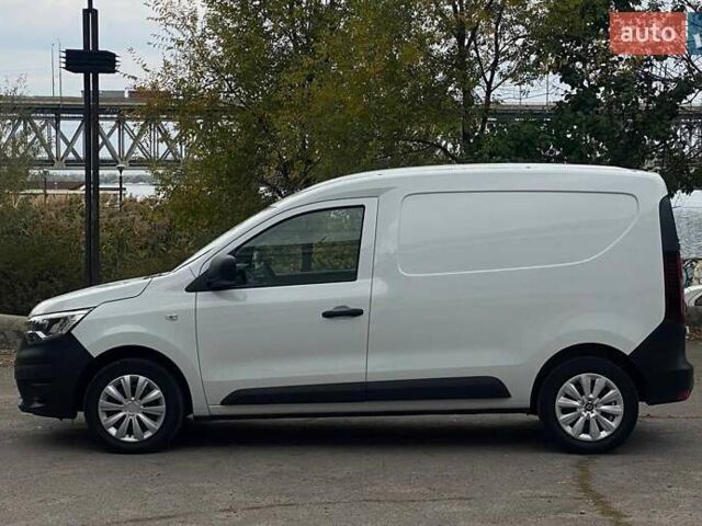 Білий Рено Експрес, об'ємом двигуна 1.46 л та пробігом 59 тис. км за 16700 $, фото 3 на Automoto.ua
