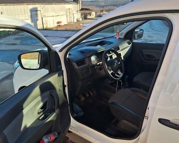 Белый Рено Экспресс, объемом двигателя 1.46 л и пробегом 60 тыс. км за 22500 $, фото 7 на Automoto.ua