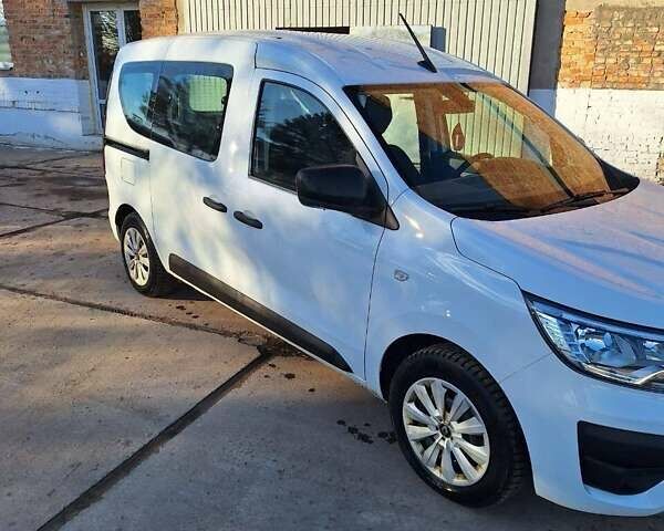 Белый Рено Экспресс, объемом двигателя 1.46 л и пробегом 60 тыс. км за 22500 $, фото 2 на Automoto.ua