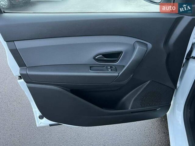 Білий Рено Експрес, об'ємом двигуна 1.46 л та пробігом 5 тис. км за 18499 $, фото 26 на Automoto.ua