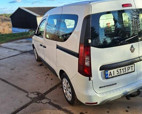 Белый Рено Экспресс, объемом двигателя 1.46 л и пробегом 60 тыс. км за 22500 $, фото 5 на Automoto.ua