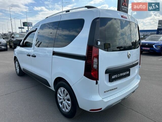 Білий Рено Експрес, об'ємом двигуна 1.46 л та пробігом 65 тис. км за 19300 $, фото 5 на Automoto.ua
