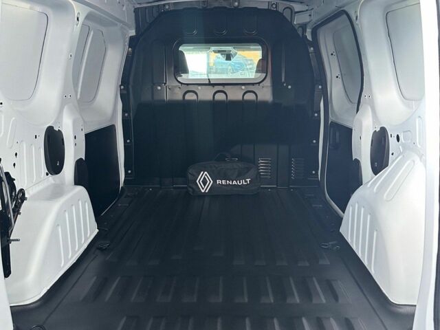 Белый Рено Экспресс, объемом двигателя 0 л и пробегом 0 тыс. км за 21780 $, фото 11 на Automoto.ua