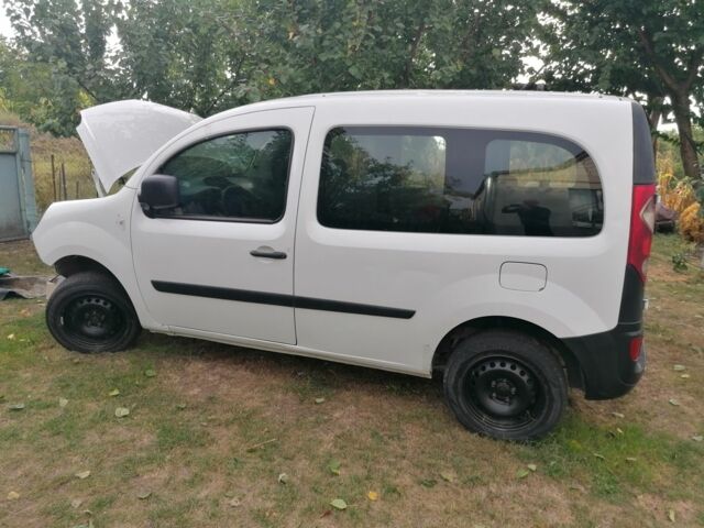 Белый Рено Экспресс, объемом двигателя 1 л и пробегом 425 тыс. км за 1750 $, фото 5 на Automoto.ua