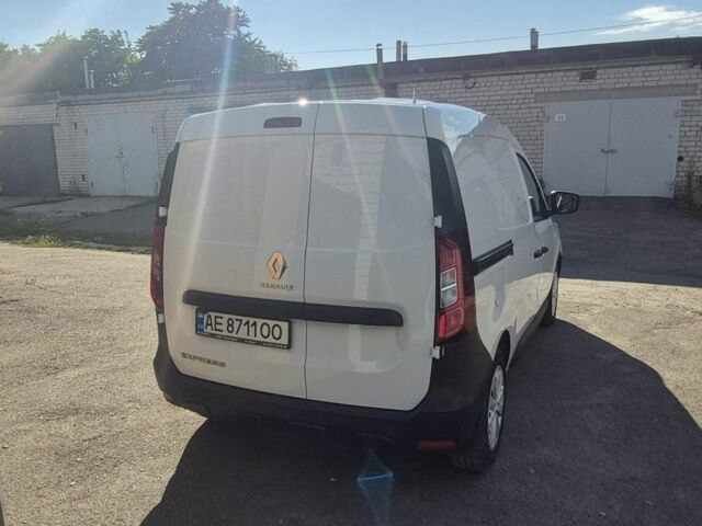 Рено Экспресс 2022 в Днепре (Днепропетровске) на Automoto.ua Белый Рено Экспресс, объемом двигателя 1.5 л и пробегом 51 тыс. км за 16500 $, фото 2 на Automoto.ua