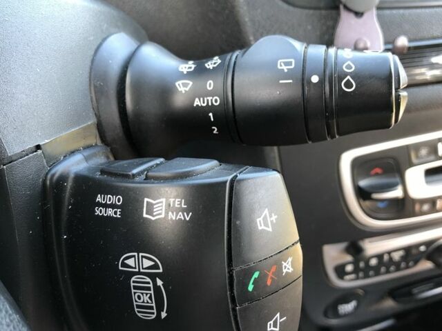 Белый Рено Экспресс, объемом двигателя 1.5 л и пробегом 283 тыс. км за 6000 $, фото 7 на Automoto.ua