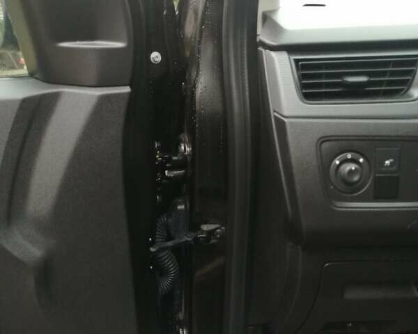 Черный Рено Экспресс, объемом двигателя 1.5 л и пробегом 222 тыс. км за 10300 $, фото 5 на Automoto.ua