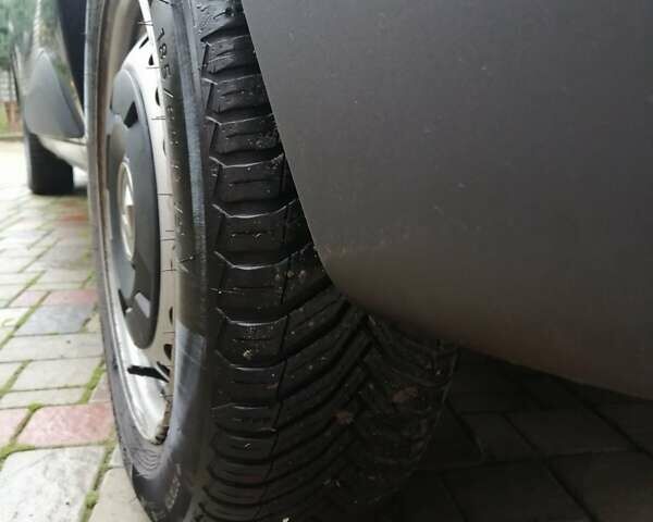 Черный Рено Экспресс, объемом двигателя 1.5 л и пробегом 222 тыс. км за 10300 $, фото 14 на Automoto.ua