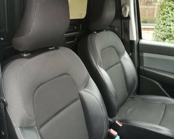 Черный Рено Экспресс, объемом двигателя 1.5 л и пробегом 222 тыс. км за 10300 $, фото 33 на Automoto.ua