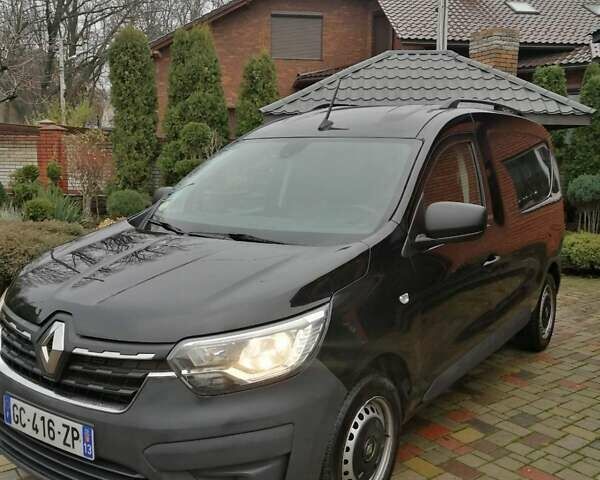 Черный Рено Экспресс, объемом двигателя 1.5 л и пробегом 222 тыс. км за 10300 $, фото 1 на Automoto.ua