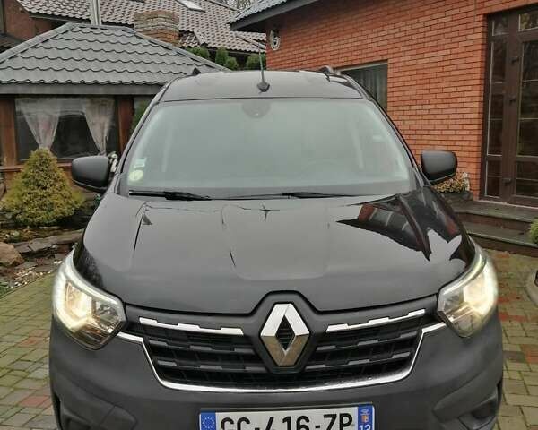 Черный Рено Экспресс, объемом двигателя 1.5 л и пробегом 222 тыс. км за 10300 $, фото 3 на Automoto.ua