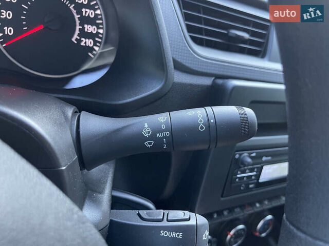 Чорний Рено Експрес, об'ємом двигуна 1.46 л та пробігом 45 тис. км за 14800 $, фото 42 на Automoto.ua
