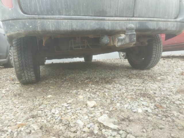 Красный Рено Экспресс, объемом двигателя 0 л и пробегом 325 тыс. км за 1300 $, фото 2 на Automoto.ua