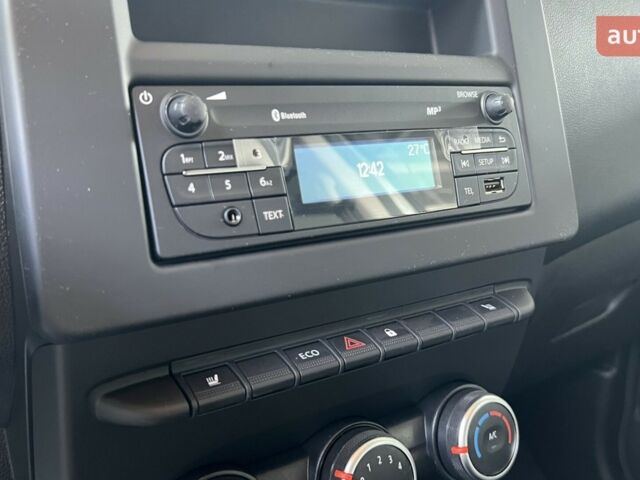 купити нове авто Рено Експрес 2025 року від офіційного дилера ООО«Торговий дім «Фаворит – Авто» Рено фото