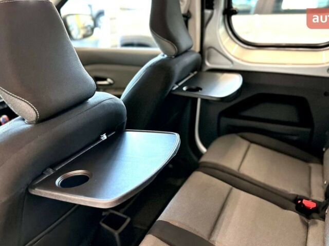 купить новое авто Рено Экспресс 2025 года от официального дилера Моторкар Кропивницький Рено фото