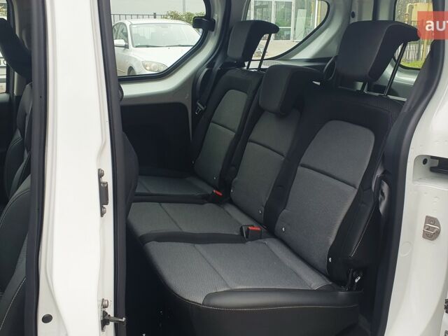 купить новое авто Рено Экспресс 2025 года от официального дилера Автоцентр AUTO.RIA Рено фото