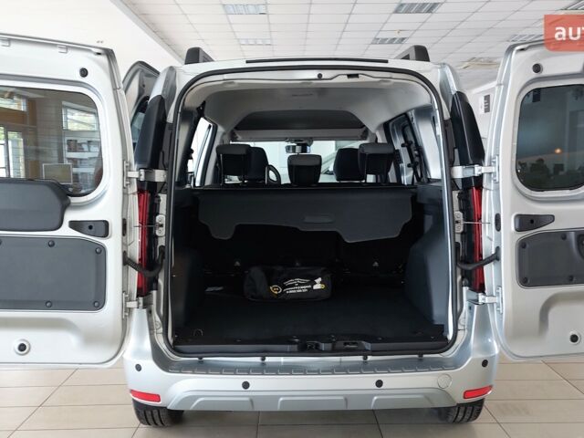 Рено Экспресс 2025 в Ровно на Automoto.ua Рено Экспресс, объемом двигателя 1.46 л и пробегом 0 тыс. км за 26388 $, фото 3 на Automoto.ua