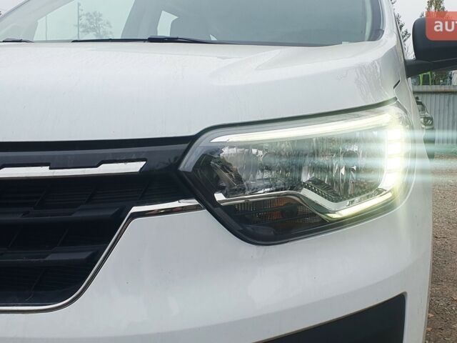 купить новое авто Рено Экспресс 2025 года от официального дилера Автоцентр AUTO.RIA Рено фото