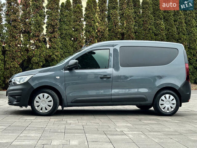 Серый Рено Экспресс, объемом двигателя 1.5 л и пробегом 102 тыс. км за 14500 $, фото 3 на Automoto.ua