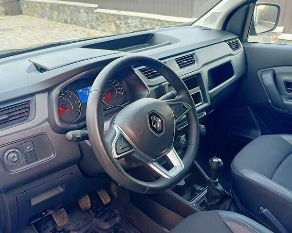 Серый Рено Экспресс, объемом двигателя 1.46 л и пробегом 33 тыс. км за 21000 $, фото 10 на Automoto.ua