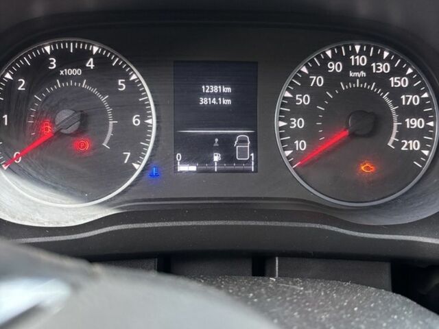 Серый Рено Экспресс, объемом двигателя 1.5 л и пробегом 12 тыс. км за 24000 $, фото 2 на Automoto.ua