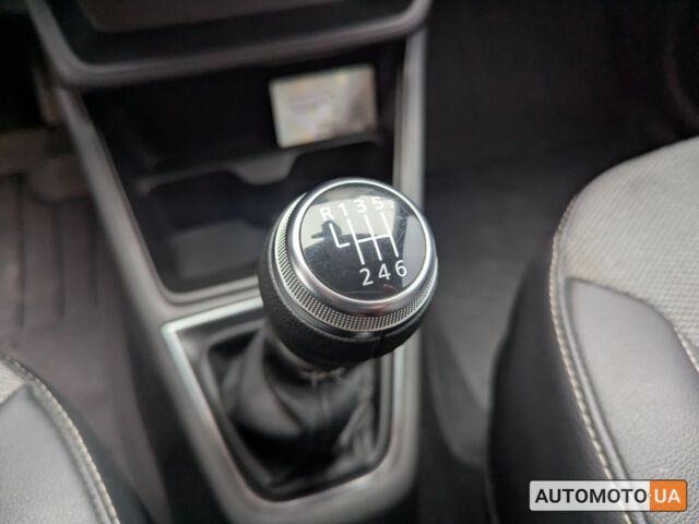 Серый Рено Экспресс, объемом двигателя 1.5 л и пробегом 14 тыс. км за 20190 $, фото 16 на Automoto.ua