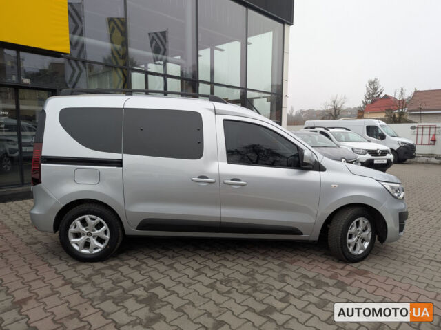 Серый Рено Экспресс, объемом двигателя 1.5 л и пробегом 14 тыс. км за 20190 $, фото 5 на Automoto.ua