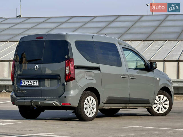 Серый Рено Экспресс, объемом двигателя 1.46 л и пробегом 28 тыс. км за 18999 $, фото 12 на Automoto.ua