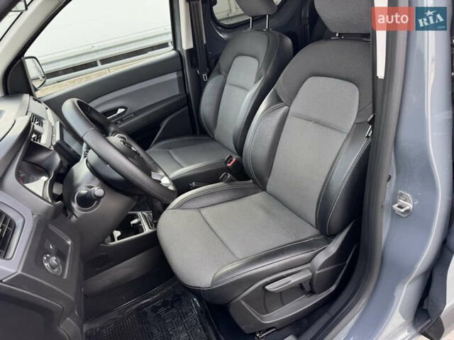 Серый Рено Экспресс, объемом двигателя 1.46 л и пробегом 28 тыс. км за 18999 $, фото 32 на Automoto.ua