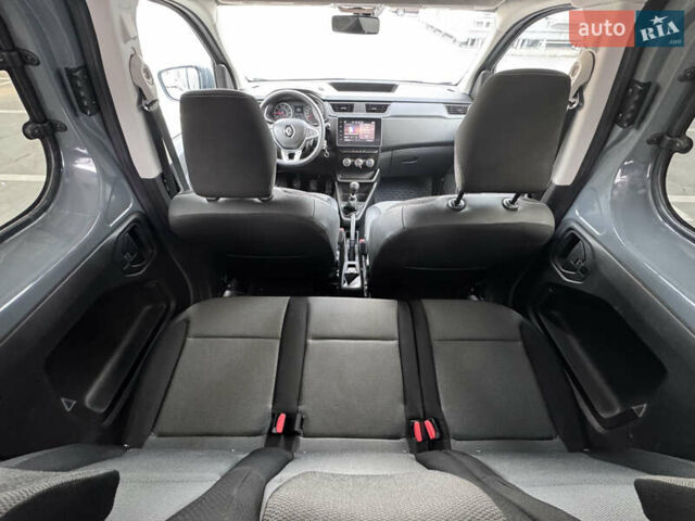 Серый Рено Экспресс, объемом двигателя 1.46 л и пробегом 28 тыс. км за 18999 $, фото 34 на Automoto.ua