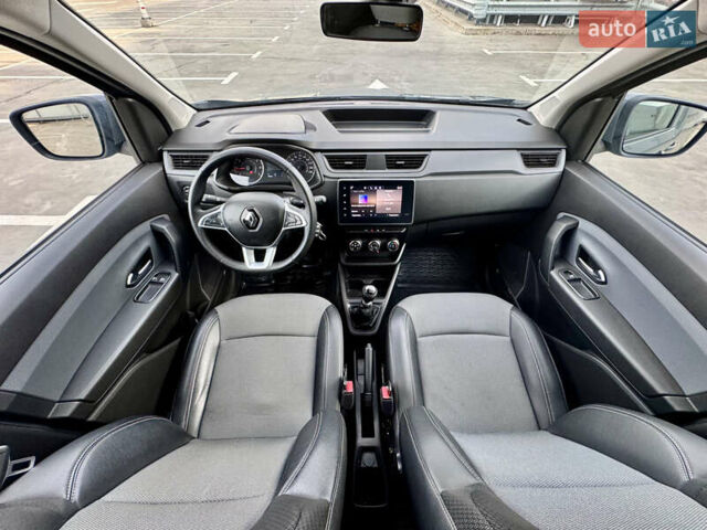 Серый Рено Экспресс, объемом двигателя 1.46 л и пробегом 28 тыс. км за 18999 $, фото 42 на Automoto.ua