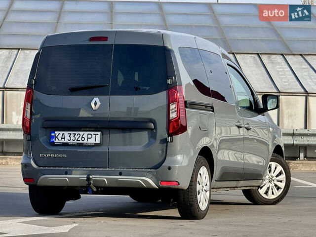 Серый Рено Экспресс, объемом двигателя 1.46 л и пробегом 28 тыс. км за 18999 $, фото 14 на Automoto.ua