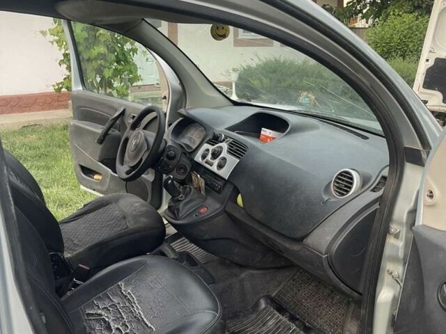 Серый Рено Экспресс, объемом двигателя 1.5 л и пробегом 380 тыс. км за 3450 $, фото 8 на Automoto.ua