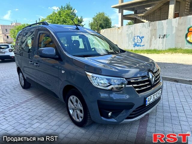 Серый Рено Экспресс, объемом двигателя 1.5 л и пробегом 31 тыс. км за 17499 $, фото 2 на Automoto.ua